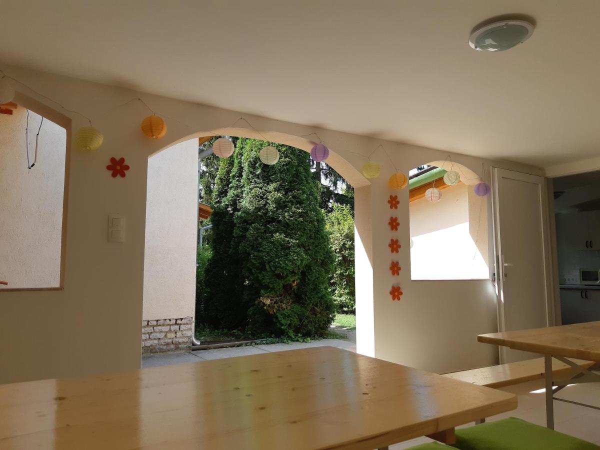 Hostel Zamárdi Extérieur photo