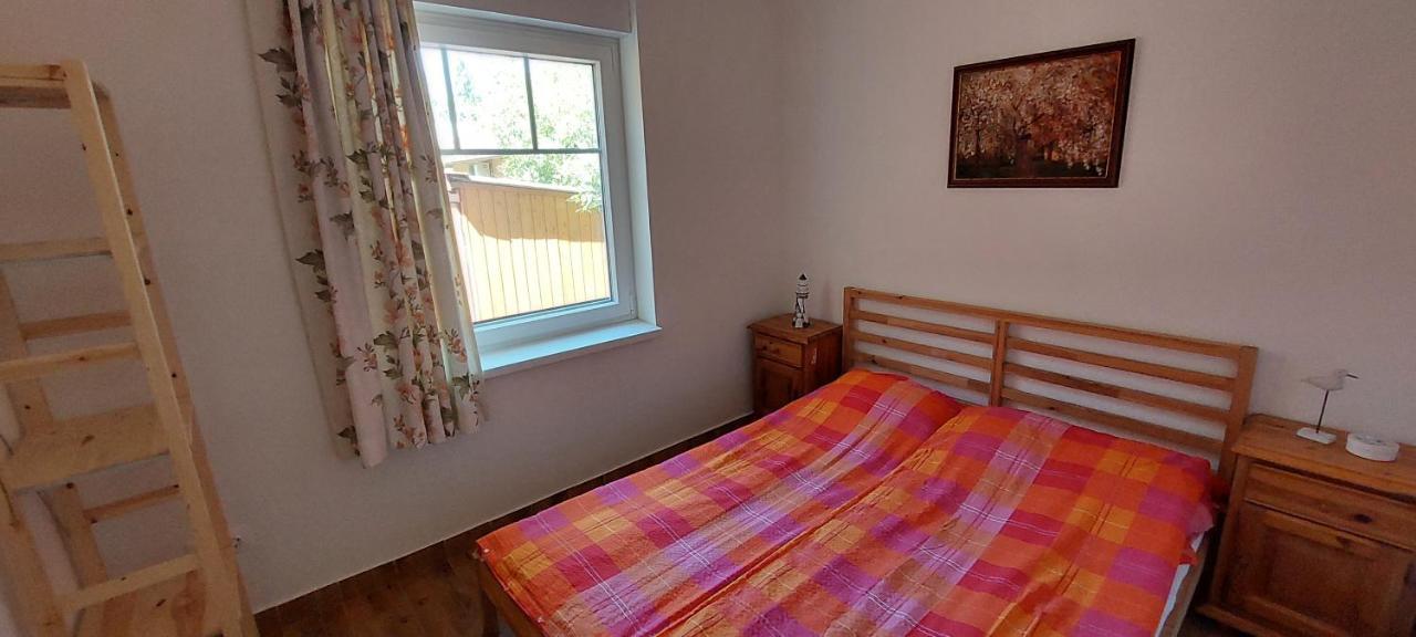 Hostel Zamárdi Extérieur photo